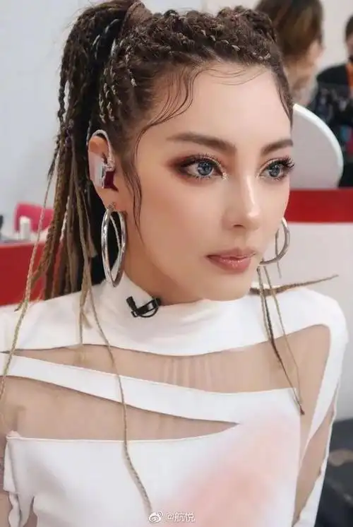 百万明星化妆师的妆容重点全在这儿了快来get