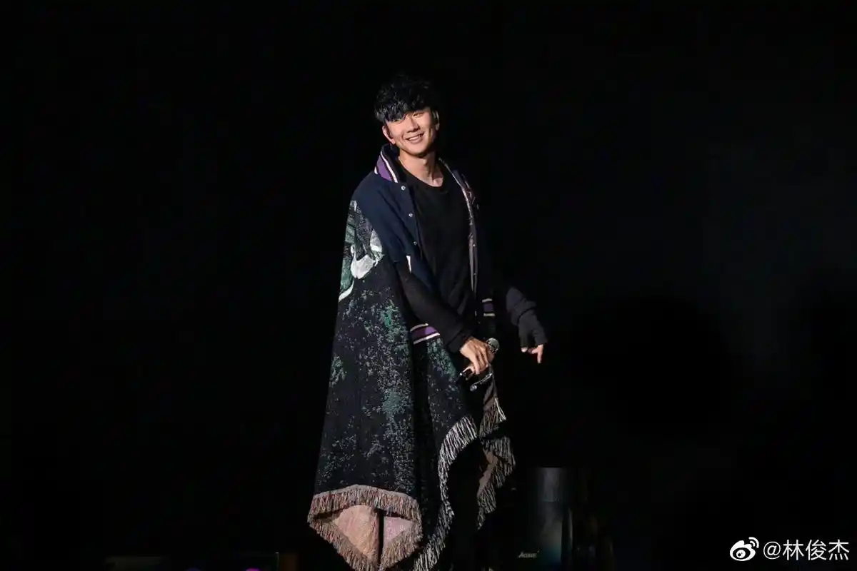 我曾遇到一束光#林俊杰 - 抖音