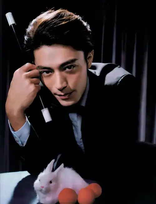 霍建华自曝婚姻真相网友林心如彻底不管他了