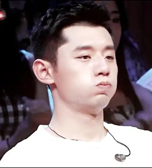 张继科##张继科跨界歌王# 早安嘟嘴的可爱.