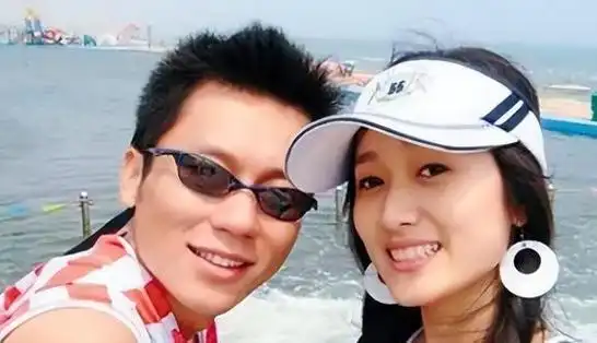 9亿四合院|童星|李小璐|娱乐圈|张馨予|莫小棋|李晨(演员)_网易订阅