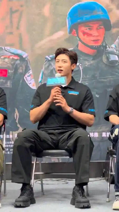 黄景瑜说拍完爆破戏神清气爽##黄景瑜五年级的梦想就