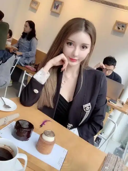 小g娜爆吴亦凡尺寸小g娜炒作吴亦凡已成大网红