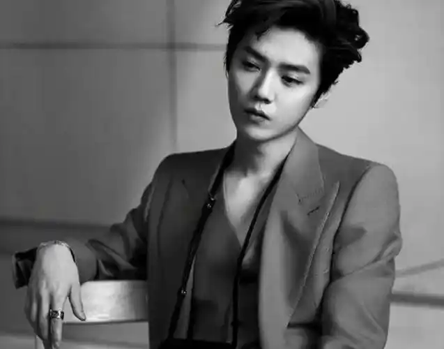 有种差距叫鹿晗与关晓彤官宣6年后两人棋局终被看清