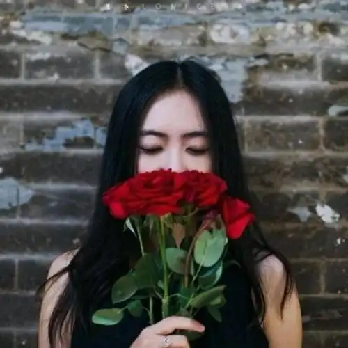 头像女生花清新