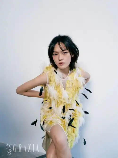 文淇红秀封面##文淇原生自由感大片