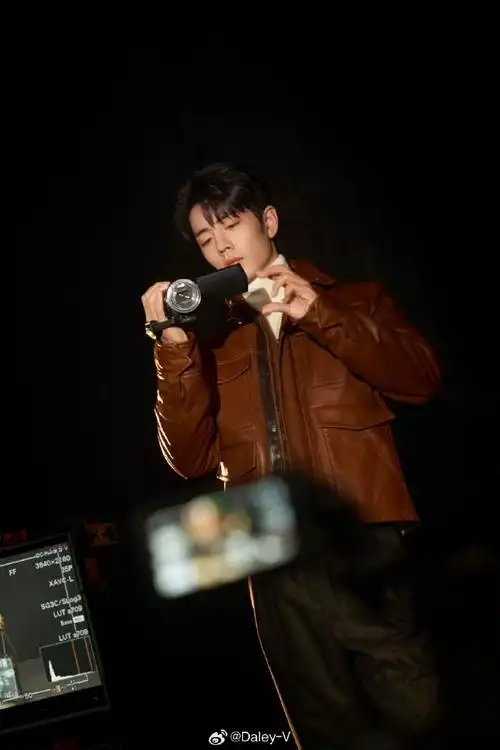 v-style##肖战出发米兰