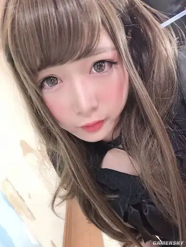 不良少年竟成萌妹子 推特上大火的女装大佬简直是后街女孩真人版