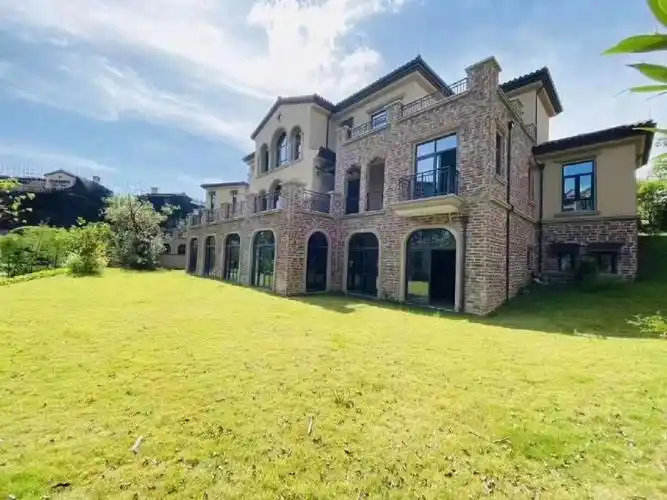 中国十大豪宅之一鼎峰源著独栋大别墅