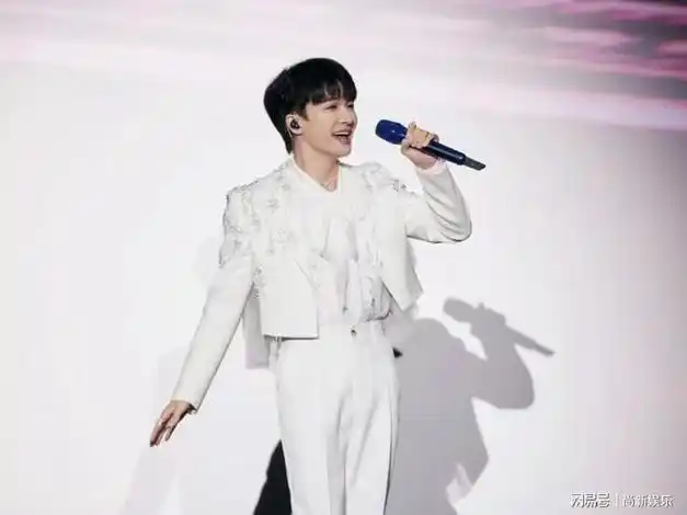 十年相伴:周深与粉丝"生米"的温馨传奇,感恩相遇,感谢生米|齐豫|新歌