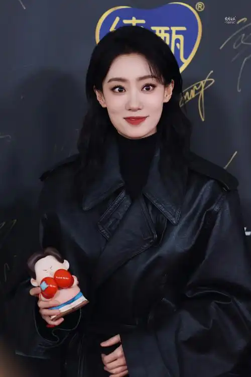 张小斐 恶女妆##微博之夜红毯##张小斐 给你们看我姐