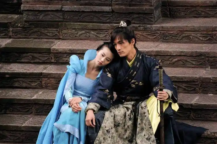 明道为她唱歌,郑嘉颖微博表白她,胡歌暗示愿意等她一辈子_刘诗诗