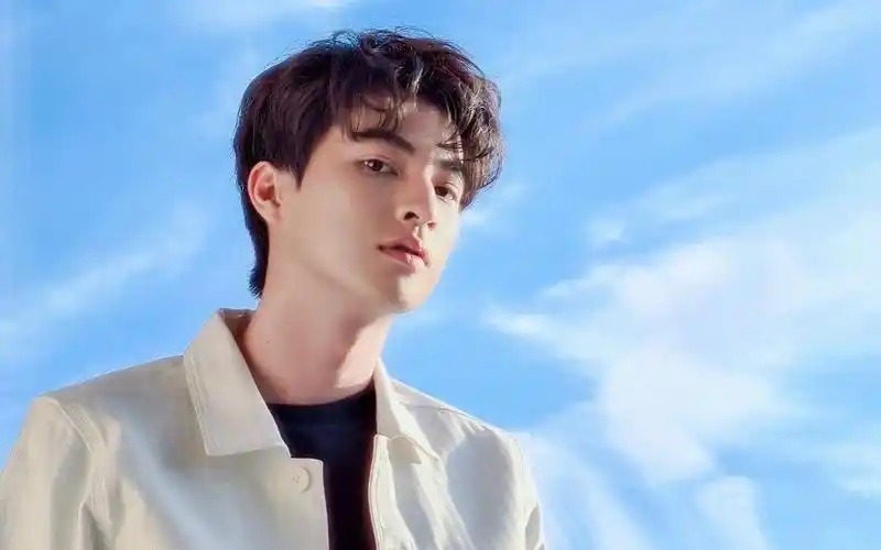 【mewgulf】来吧新年第一口狗粮你的男人,看到了看到了