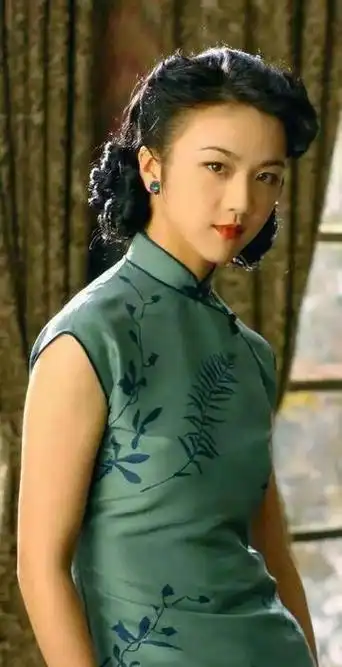 穿旗袍最美艳十位女演员景甜宋轶都是靠后的没想到第一位是她