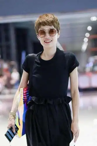 马伊琍的美是由内而外散发出来的,2020年短发女神马伊琍又美出新高度!