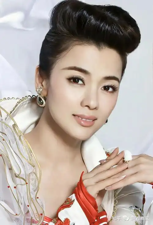 盘点10位获得"国家一级演员"称号的女歌手,个个都是实力唱将