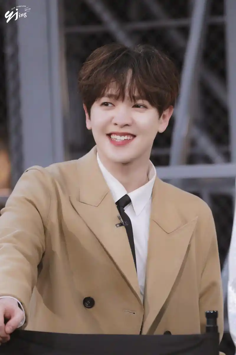 尤长靖首张个人专辑 *图片*191217  永远心动于你的微笑 这一笑,它就