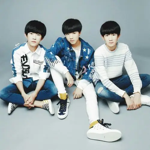 tfboys三兄弟头像