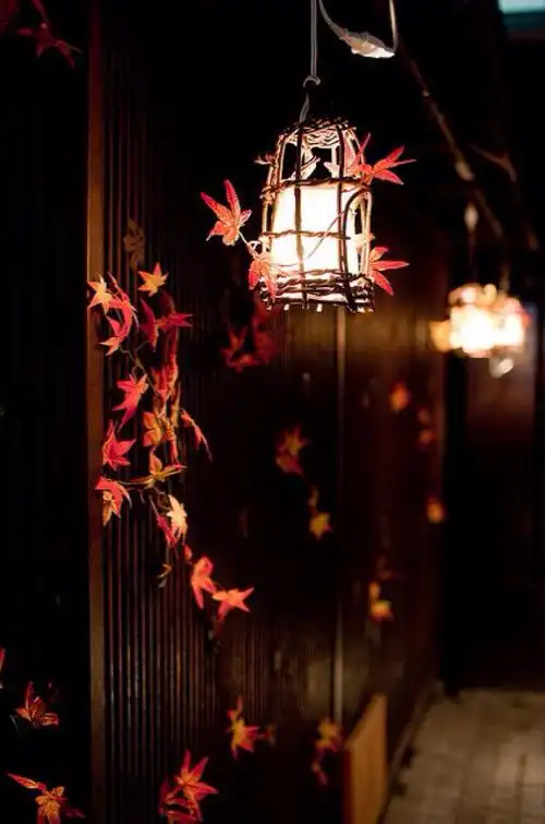 灯火阑珊适合想念