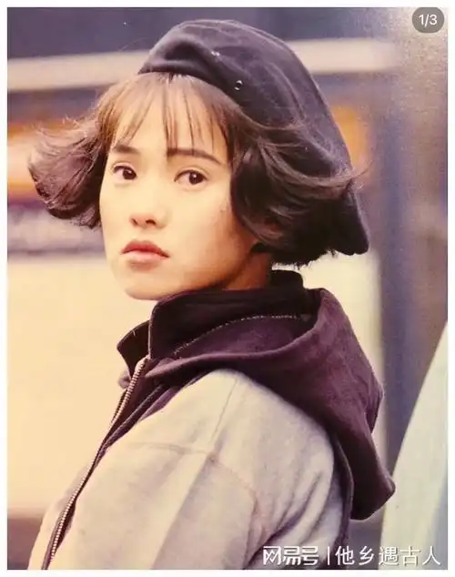 56岁伊能静生图曝光少女感满满状态好到让人尖叫