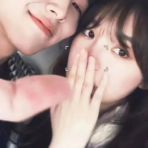 换个甜蜜的𝙒𝙚𝘾𝙝𝙖𝙩情侣头像