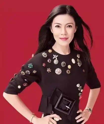 【卷首语】苏芒:时尚打破界限,美丽的女人打破时间