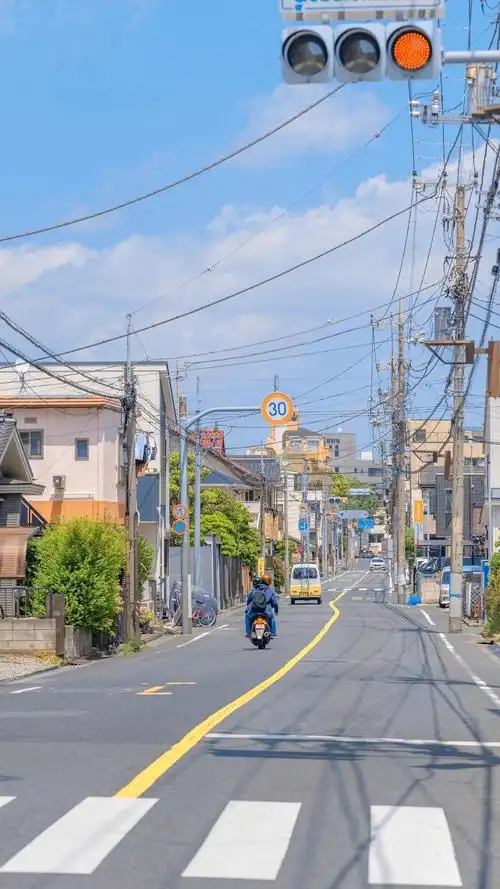 有没有日系街道壁纸例如下面这种的