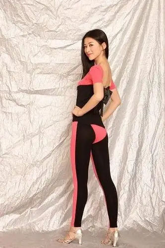 拉波·埃尔坎华人女友曝光浙江籍三栖女星朱珠tvb朱珠资料图片