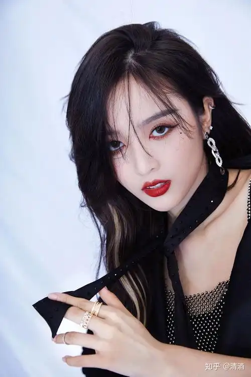 如何评价《创造101》中吴宣仪的颜值? - 知乎