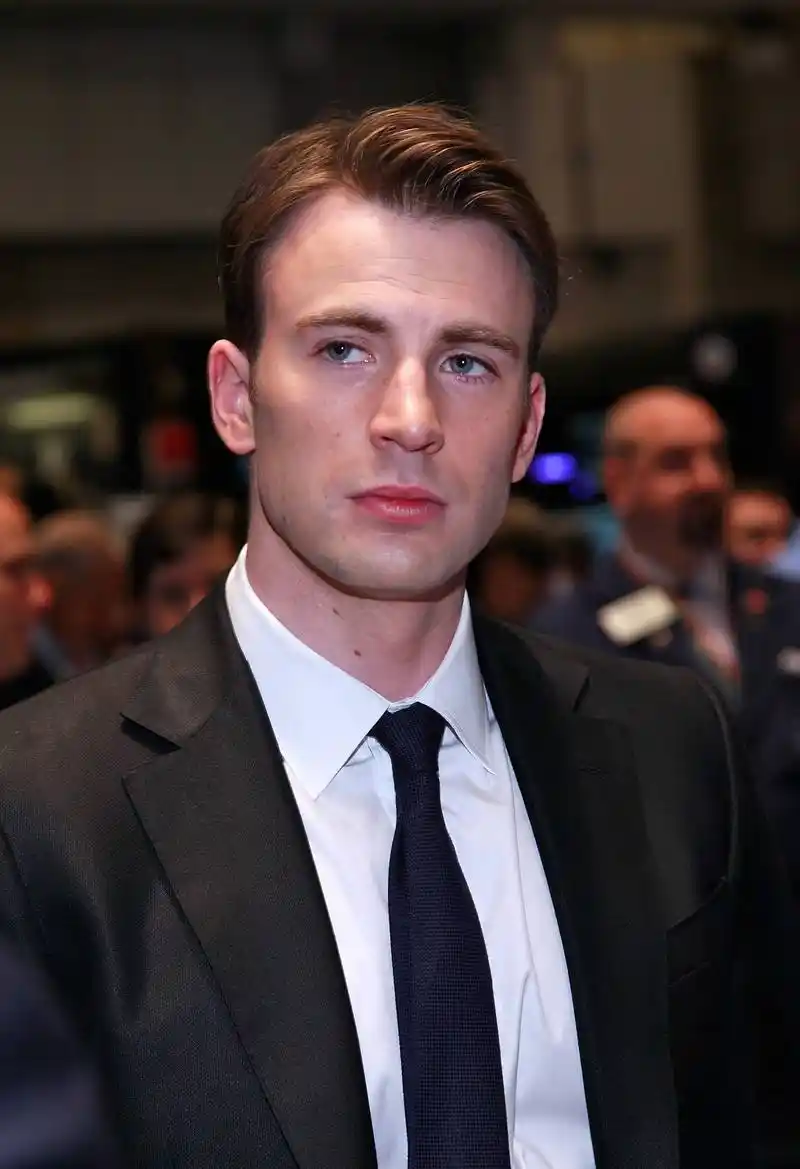 美国队长各种神级加持美队愿我能活着离开复联4