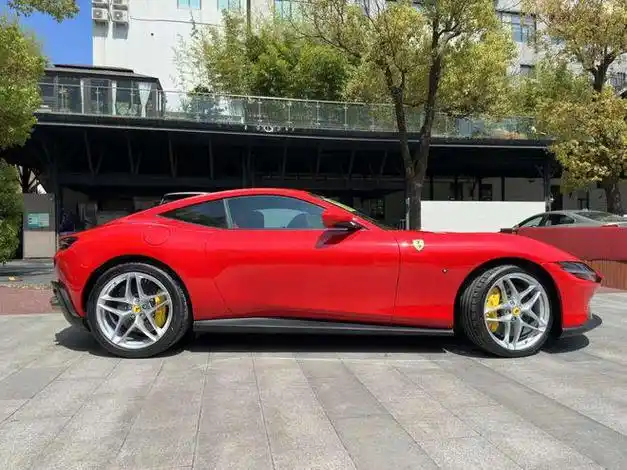 罗马现车最低售价238万|马力|跑车|官方客服热线|法拉利roma_网易订阅