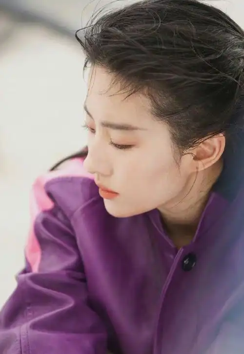 刘亦菲cosmo剪影封面预告##刘亦菲时尚cosmo6月刊封面