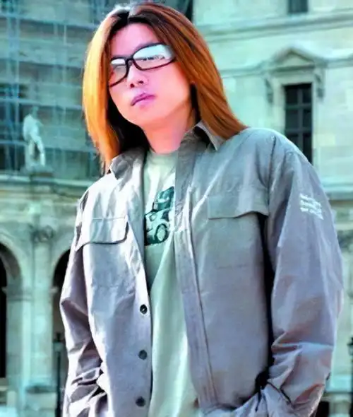 回顾郭峰一生与音乐为伴无儿无女至今未婚60岁有了烦心事