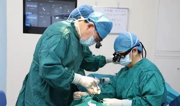 跨越800公里历经5轮手术,书写从深圳到长沙的"追光日记"__财经头条