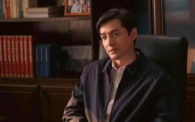 听胡歌谈一个中国基层干部的"为官之道"