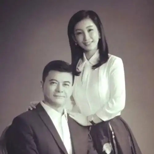 回顾秦海璐孕期忍痛照顾婆婆让丧子婆婆不再流泪你还有我们