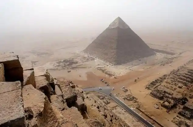 埃及金字塔真是外星人杰作?法国科学家找到证据,推翻这一猜测!