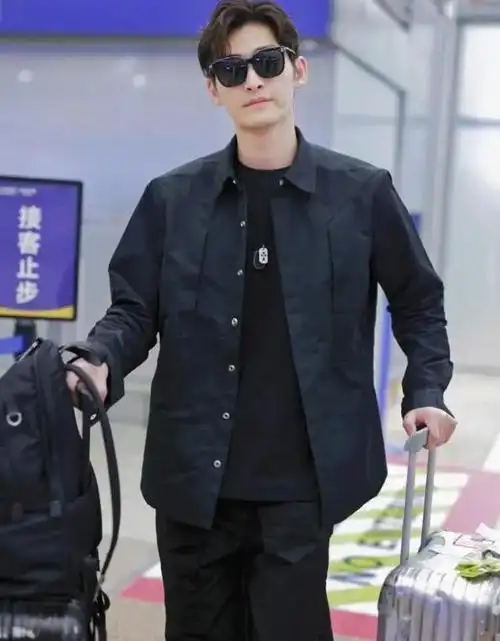 为你们讲述张翰机场穿搭的独特魅力