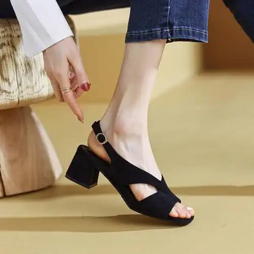 tiauny夏季新款女士凉鞋休闲时尚一字带增高显瘦防滑扣百搭凉鞋a29