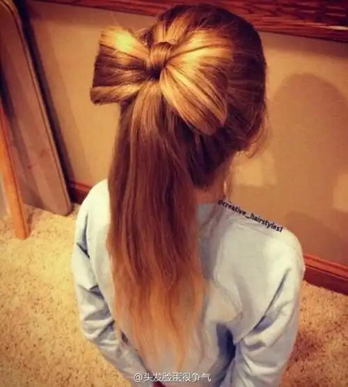 美丽女生头像壁纸 蝴蝶结发型