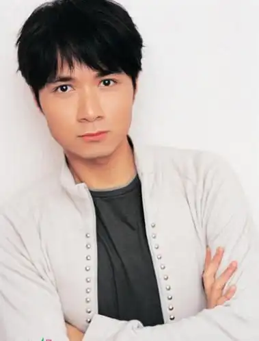 p>古巨基(leo ku),1972年8月18日出生于中国香港,中国香港男歌手