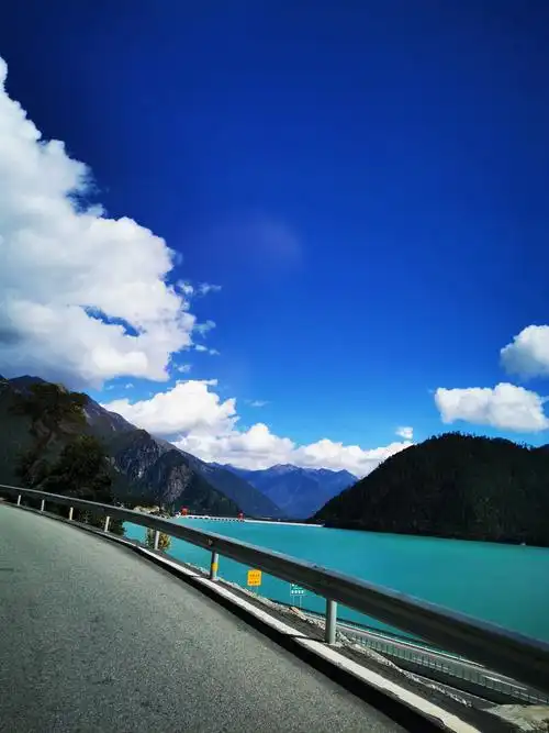 最美的风景在路上