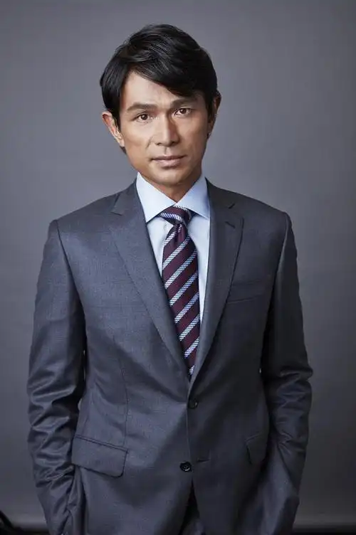 首次搭档木村拓哉演戏50岁的江口洋介如今更关注日本社会问题