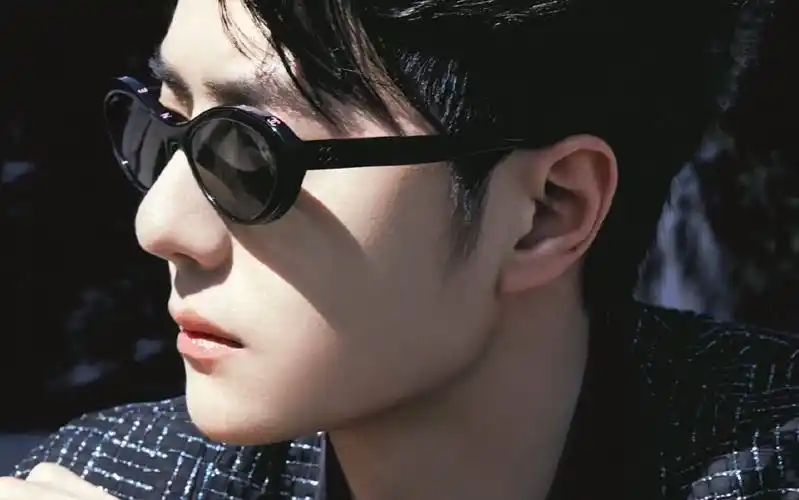 【王一博】我博哥这完美的侧脸