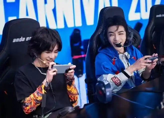 华晨宇新节目真人版百人吃鸡##和平精英集合100