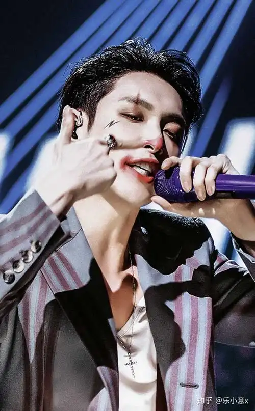在你眼里张艺兴吸引你的是专注还是努力,为什么? - 知乎