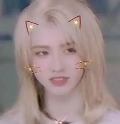 男星女装扮相,蔡徐坤小甜甜,吴磊清纯,看到黄子韬:甘拜下风