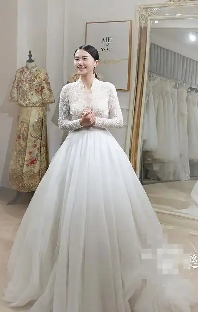 好事将近?谭维维试婚纱照曝光,半年前陈亦飞称她为"老婆"