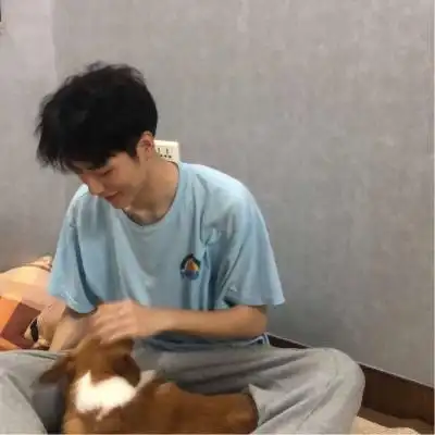 高清网恋男生头像真实点图片