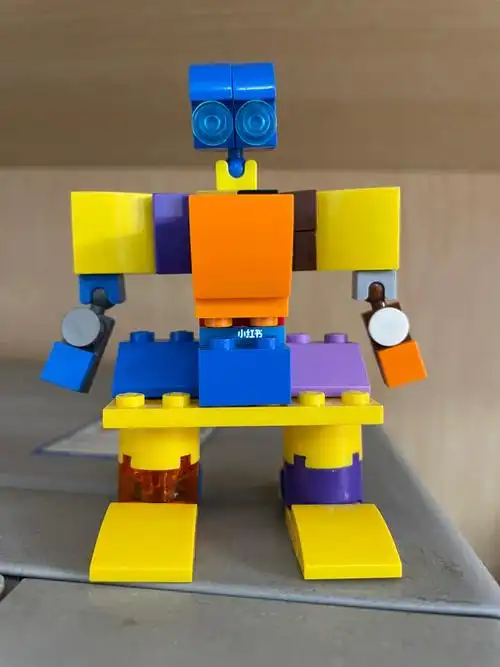 5岁娃的乐高变形机器人